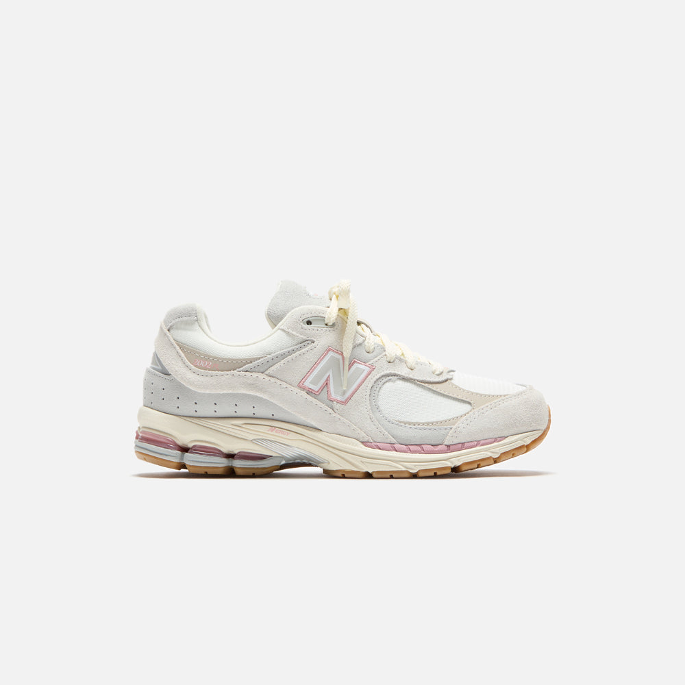 

Кроссовки New Balance 2002R, цвет Sea Salt/Brighton Grey