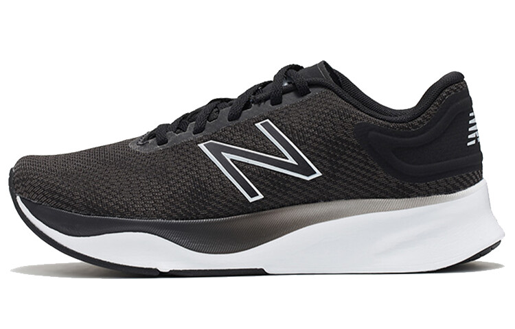 

New Balance Кроссовки Женские