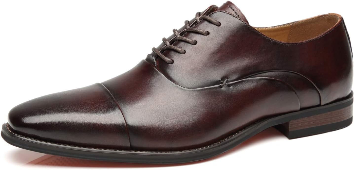 

Кожаные оксфорды с кап-то носком коньячного цвета на шнуровке от La Milano, темно-коричневый