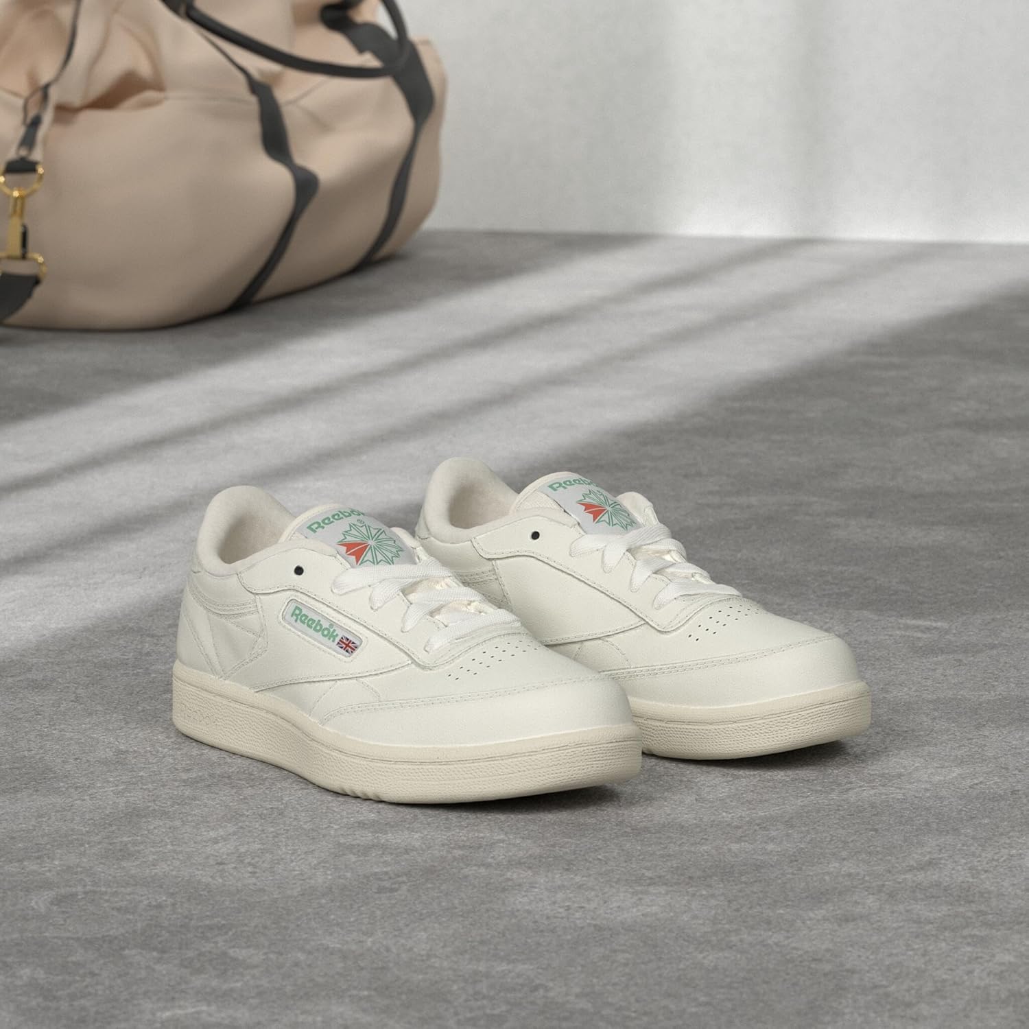 Мужские винтажные теннисные кроссовки Reebok Club C 85, белый/зеленый — фото 3