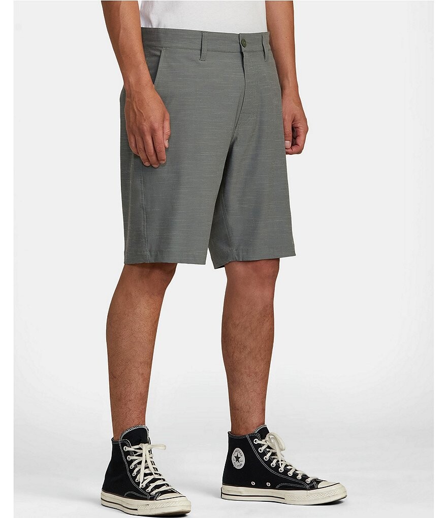 

RVCA Balance Hybrid 20Шорты по внутреннему шву, зеленый