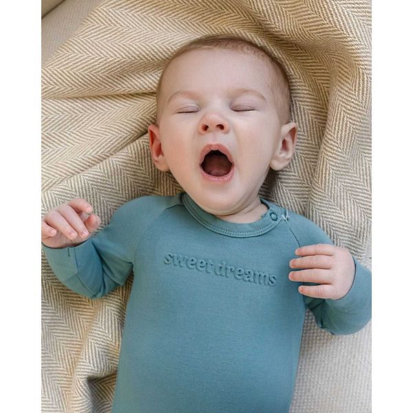 Детский комбинезон "sweet dreams" из хлопкового флиса с потайной молнией Memoi — фото 2