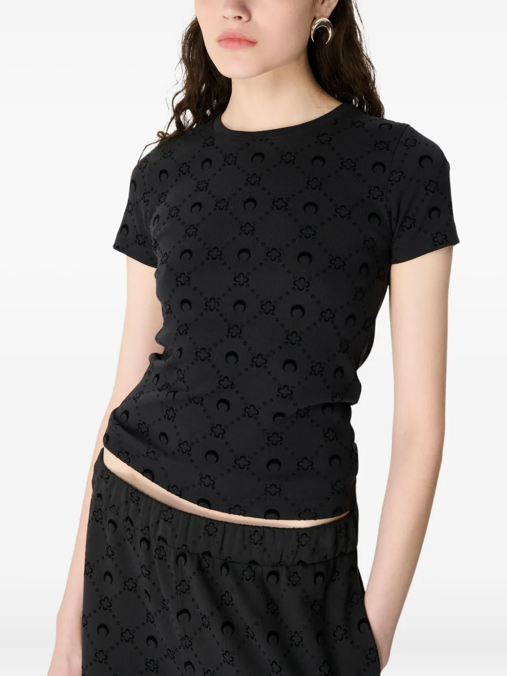 

Футболка с флокированным монограммным принтом Marine Serre, черный