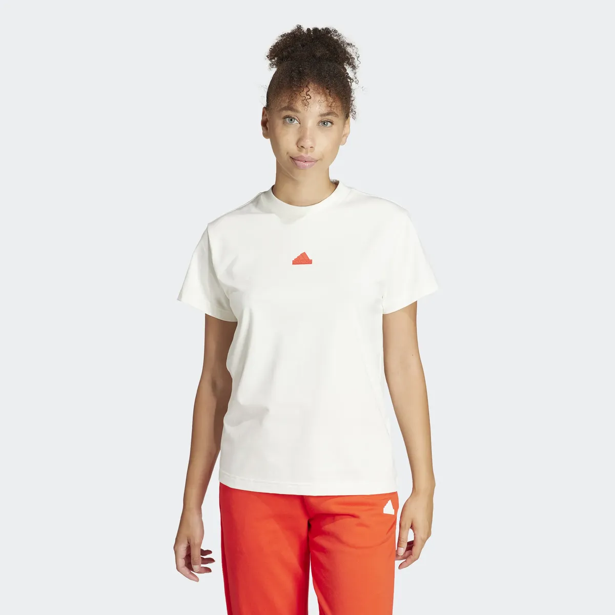 

Футболка Adidas Sportswear "W BLUV TEE", белый