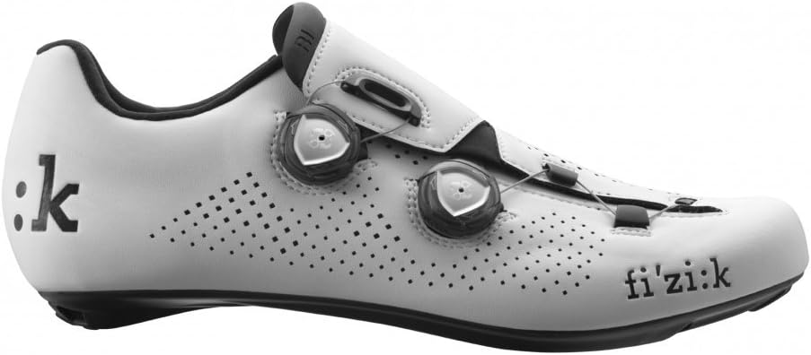 

Топовые мужские шоссейные велотуфли Fizik R1B Uomo BOA, белый