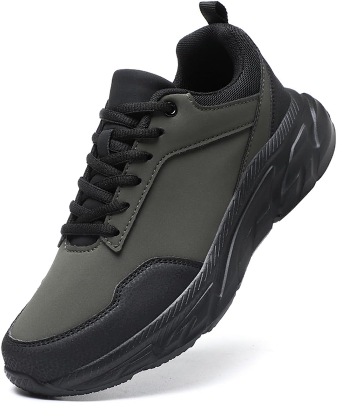 

Мужские спортивные кроссовки черного или оливково-зеленого цвета. Верх из синтетических материалов и сетки, шнуровка, текстурированная резиновая подошва для предотвращения скольжения. Подходят для повседневной носки и прогулок Kelibasi