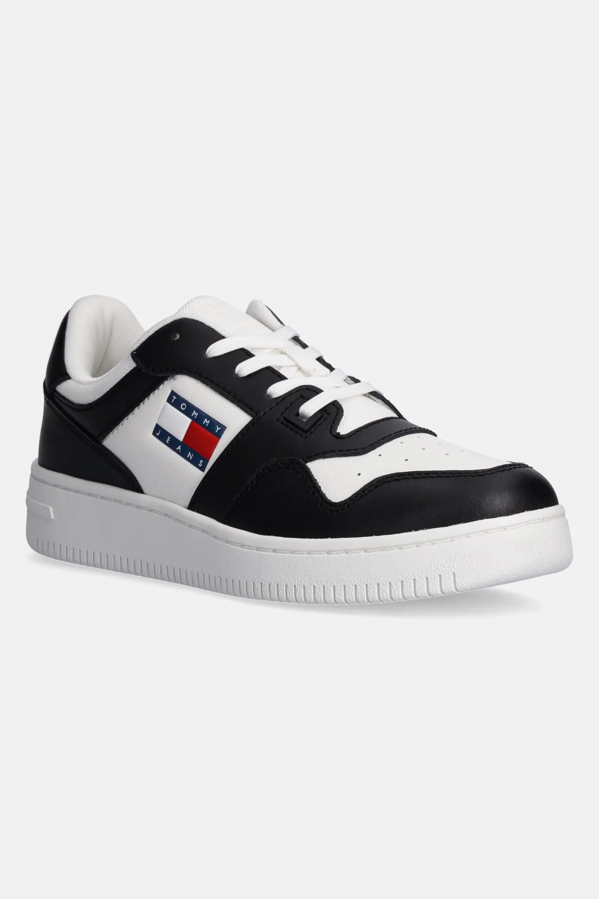 Кроссовки TJW RETRO BASKET ESS Tommy Jeans, черный