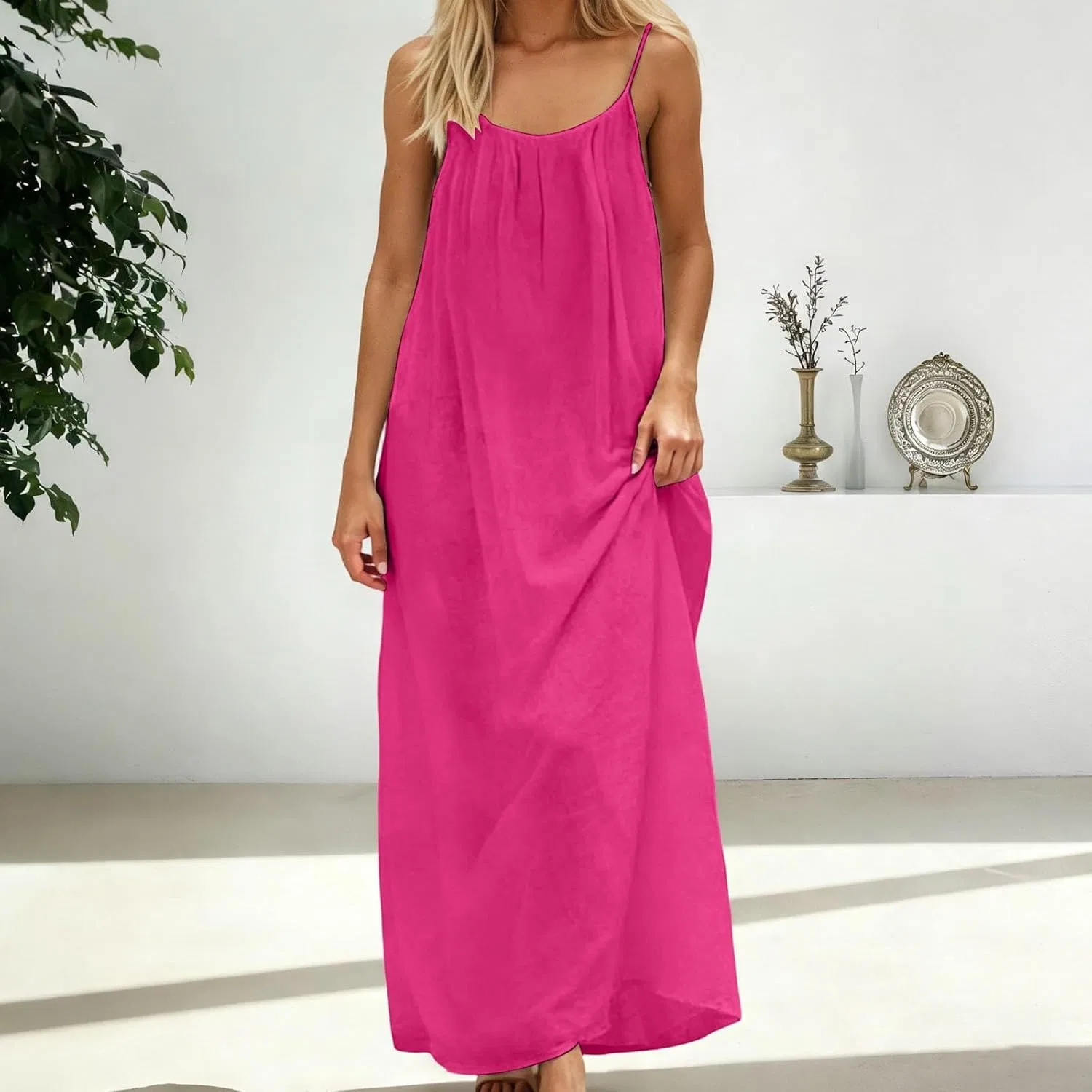 Женское макси-платье с открытой спиной на бретелях, Hot Pink — фото 2
