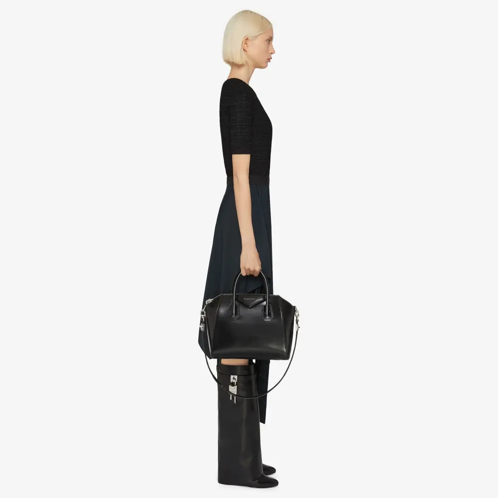 

Сумка GIVENCHY Antigona small, черный