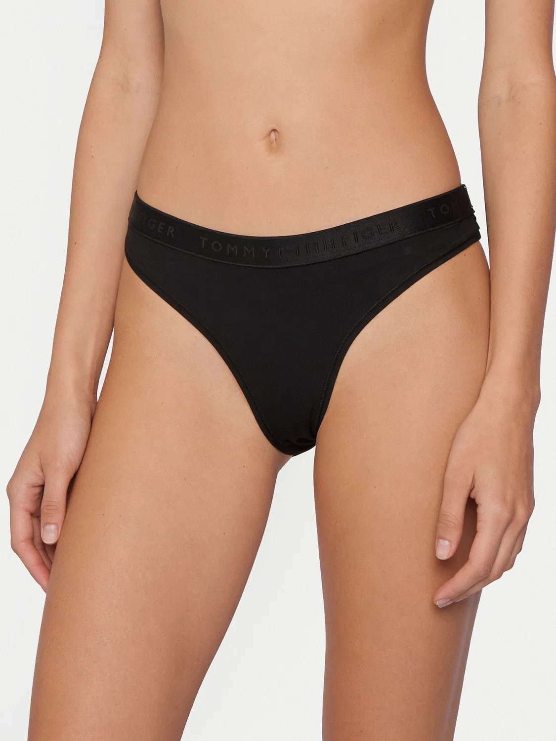 Женские стринги Tommy Hilfiger, черный