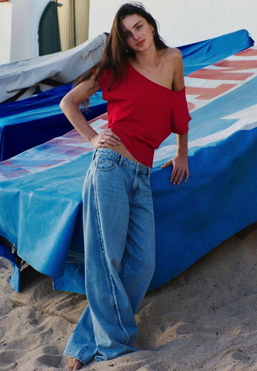 Подростковая - базовая футболка Mango Kids, Red