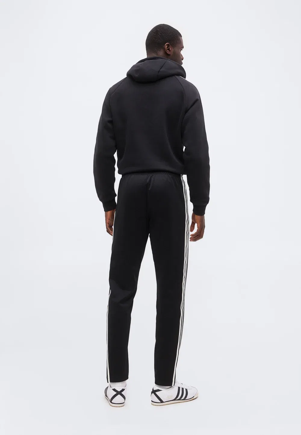 Спортивные штаны «Ювентус Турин» - клубная одежда Adidas Originals, Black — фото 3