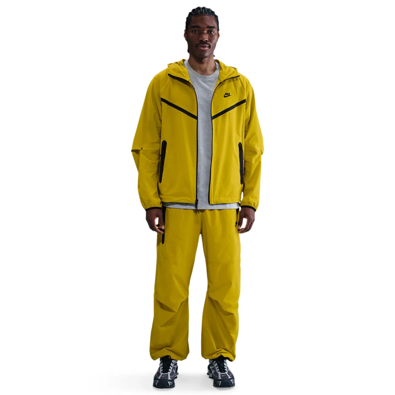 Мужские брюки Tech Woven OS Nike, цвет Bright Citron/Bright Citron/Black — фото 4