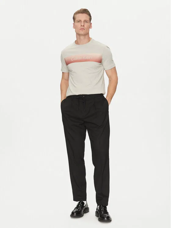 Футболка regular fit Linear Ombre Calvin Klein, серый — фото 2