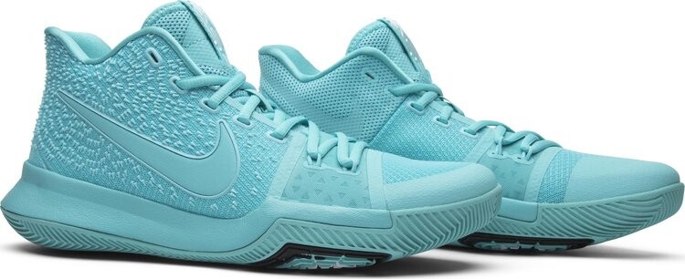 kyrie 3 tennis shoes