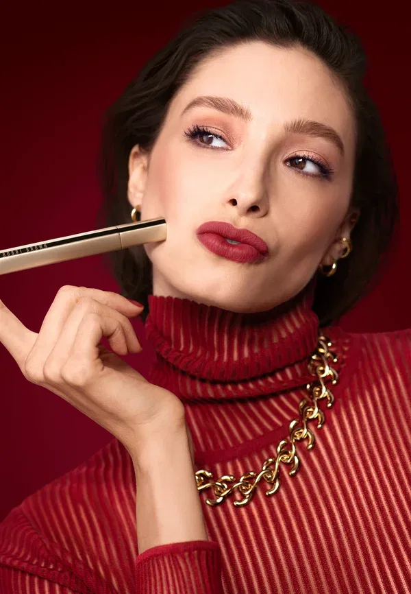 Роскошная матовая жидкая помада - жидкая помада 6 мл Bobbi Brown, цвет afternoon tea — фото 2