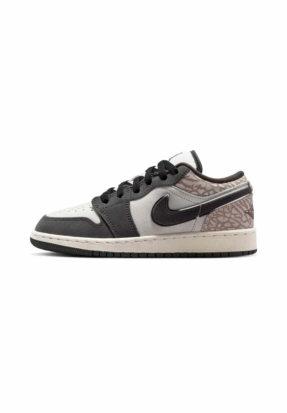 Детские кроссовки Air 1 Low SE для детей постарше Jordan, Sail Deep Pewter Gamma Grey Game Royal