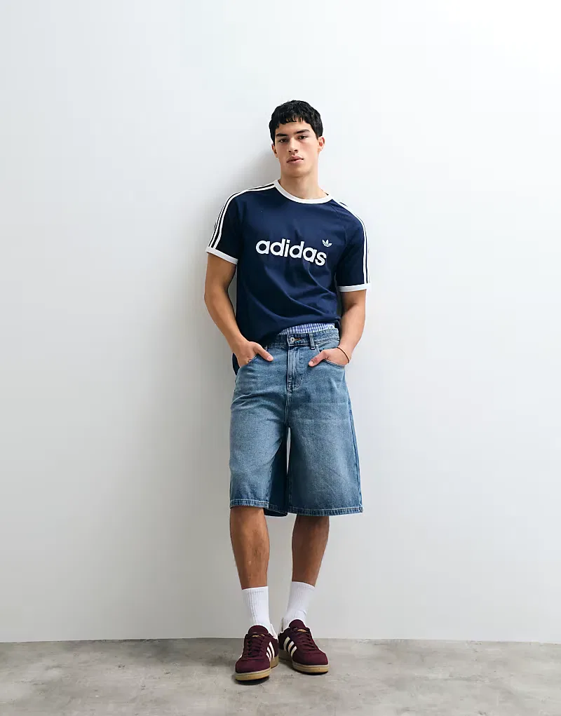 Футболка Adidas Originals с тремя полосками, темно-синяя и белая — фото 2