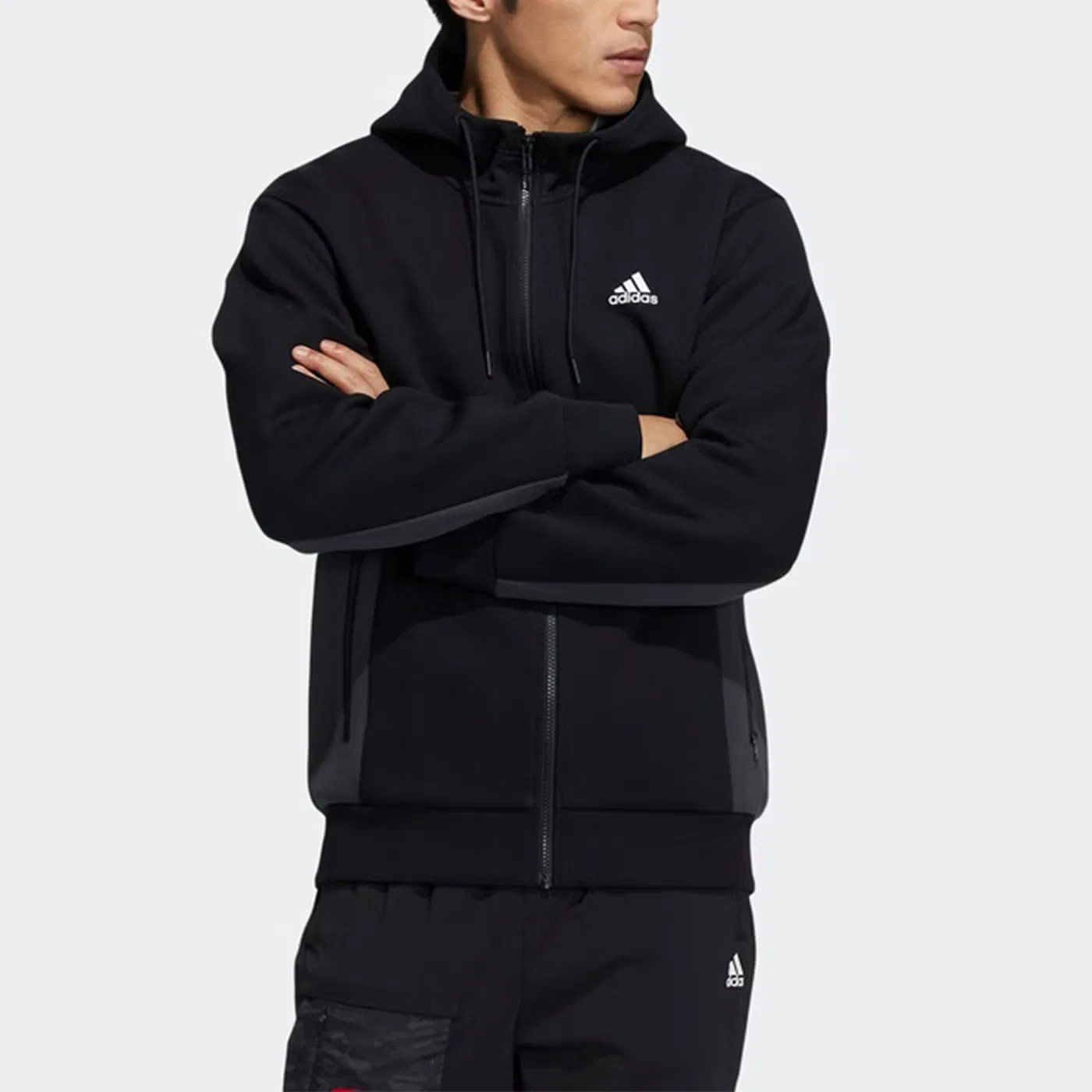 Спортивная куртка с капюшоном на молнии Adidas, черная — фото 3