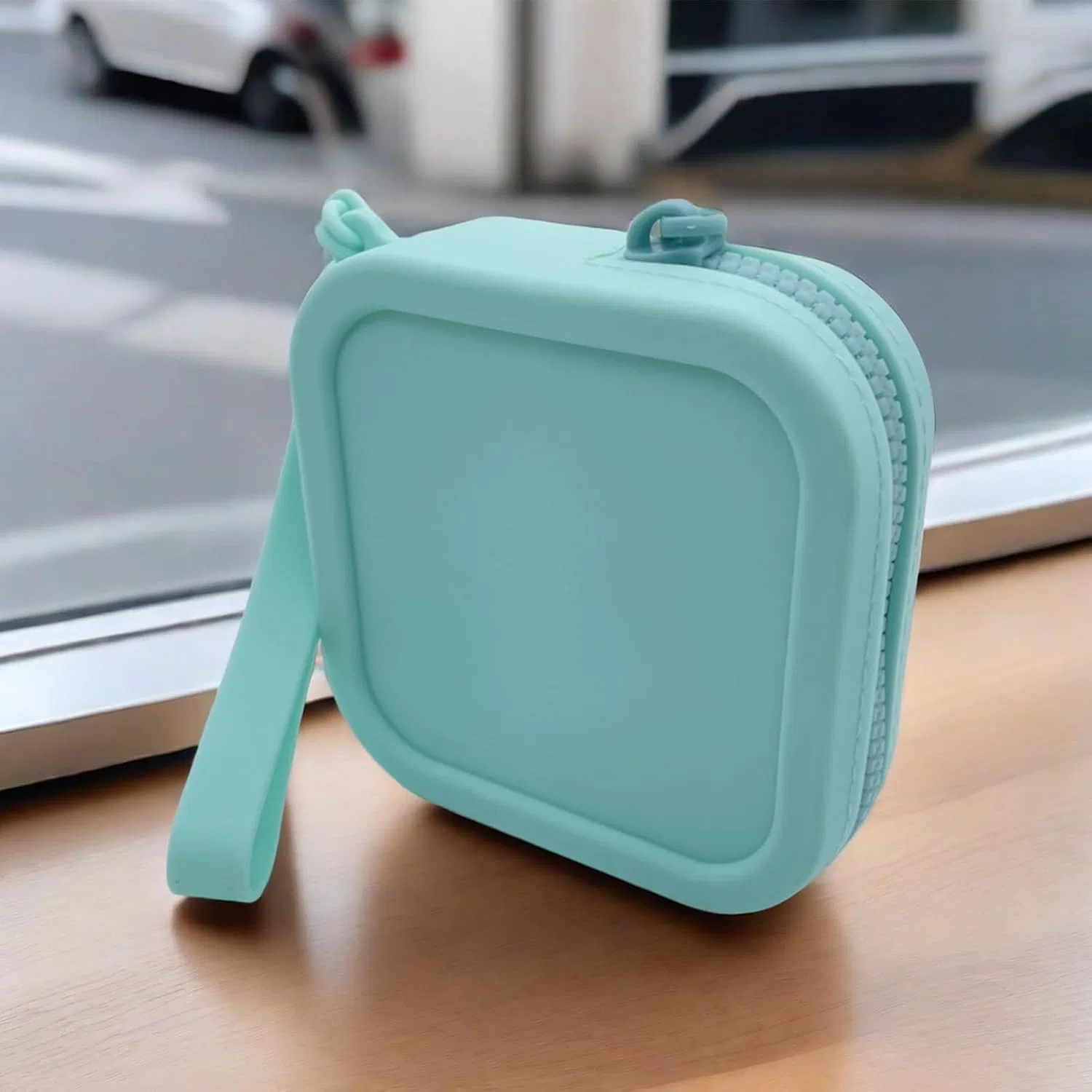 Косметичка Silicone Make-Up Bag, Green Generic — фото 4