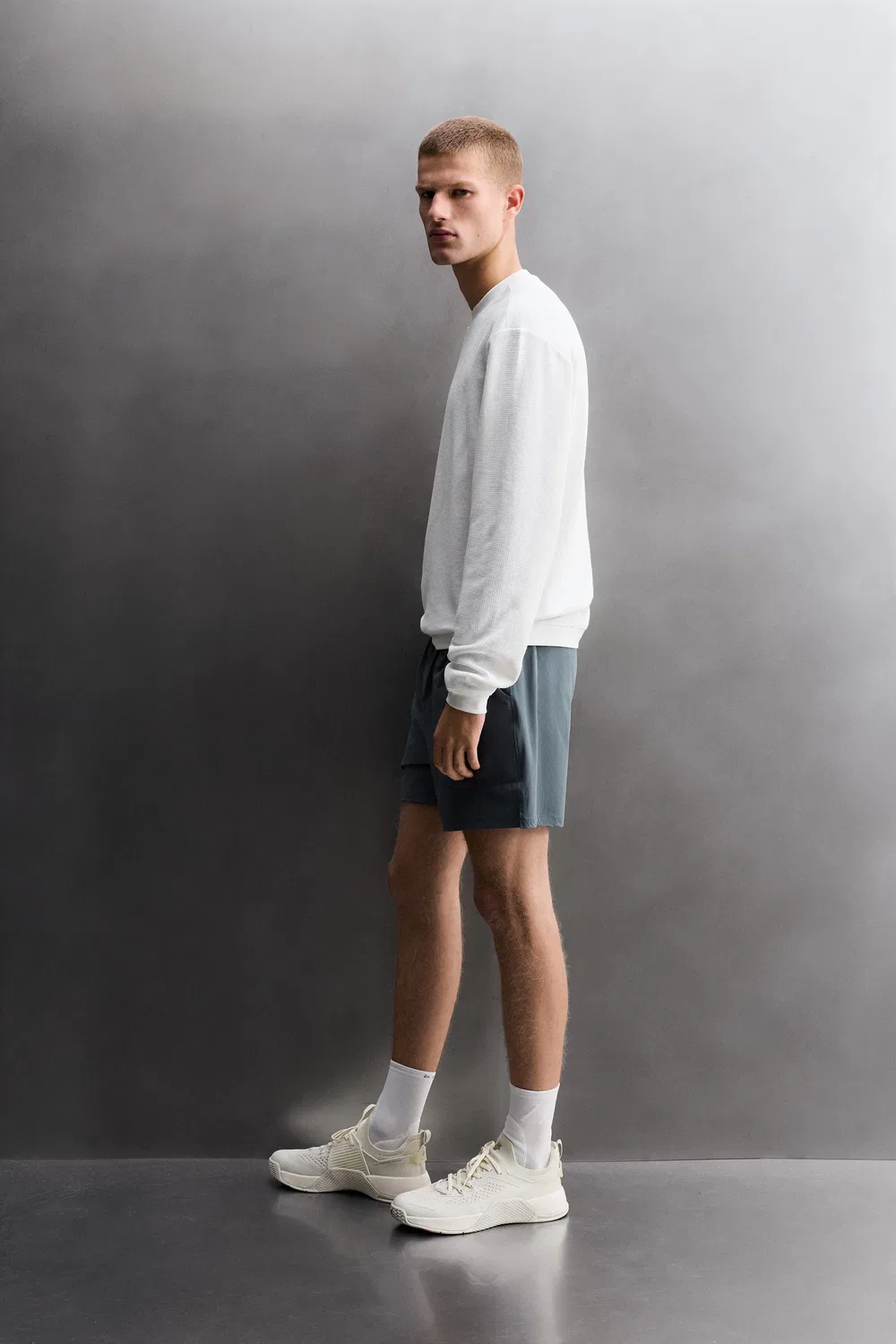 ТРЕНИРОВОЧНАЯ толстовка с круглым вырезом из вафельной вязки ZARA, White — фото 4