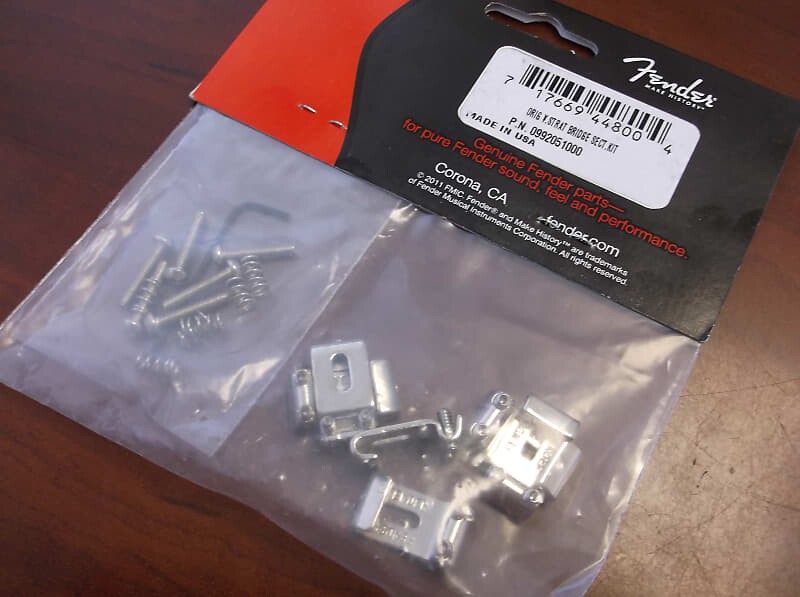 

Оригинальное седло Fender Vintage Strat Bridge, 099-2051-000