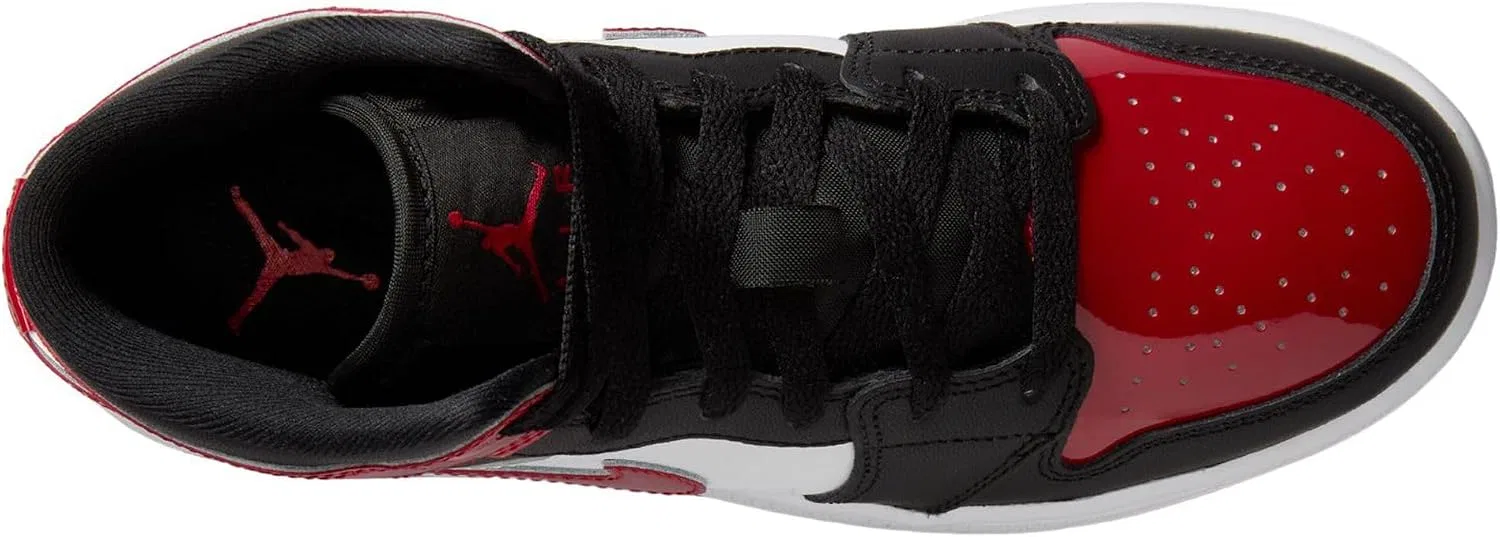 Детские кроссовки для мальчиков Nike Air Jordan 1 Mid SE Grade School Lifestyle Shoes, Black/Varsity Red-White — фото 4