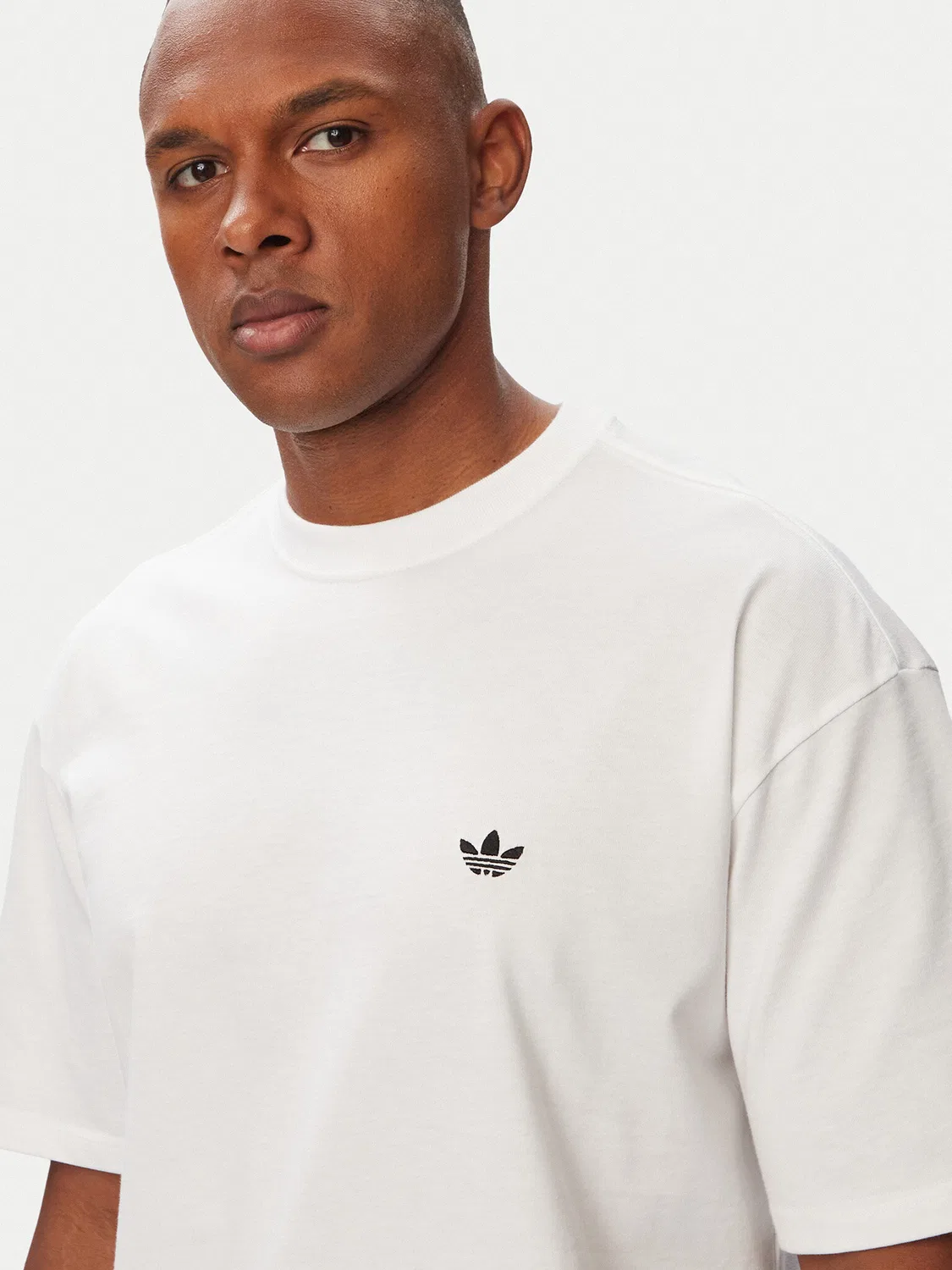 Мужская футболка стандартного кроя Trefoil Essentials LooseI Adidas, белый — фото 4