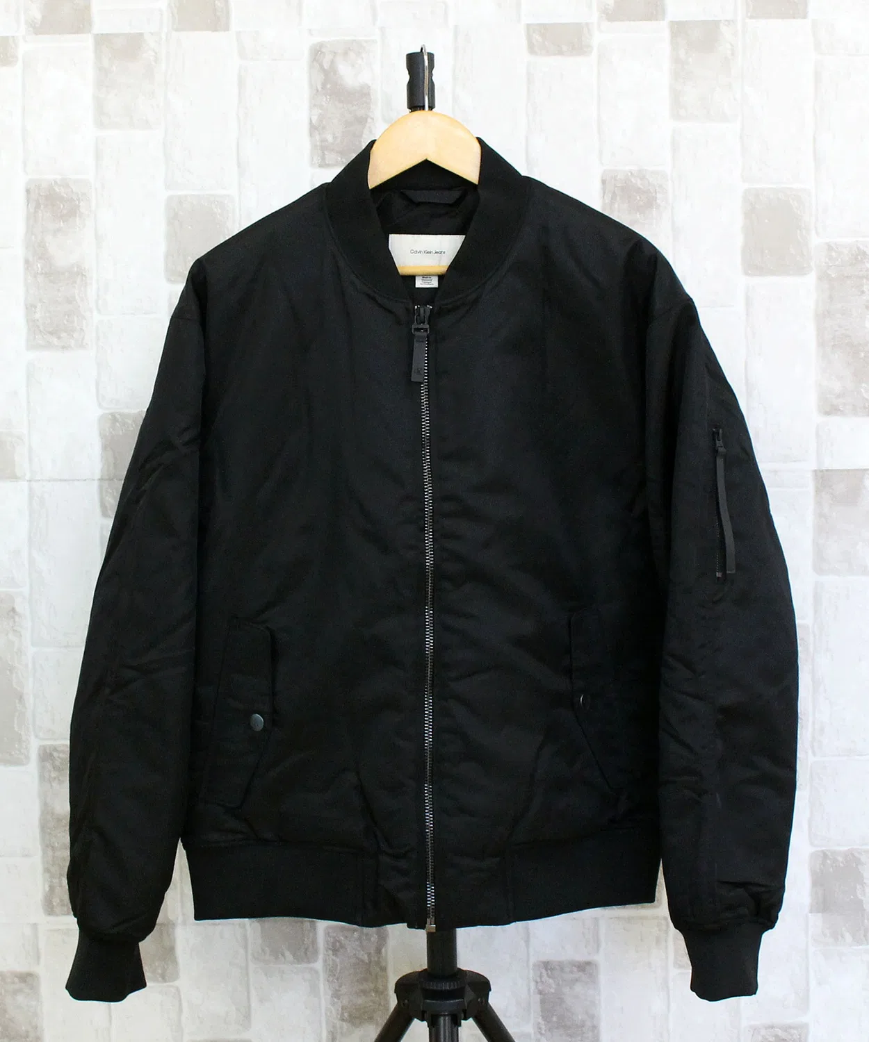 Мужская куртка-бомбер MA-1 LS Nylon Bomber Jacket Calvin Klein, Dark Sapphire — фото 2