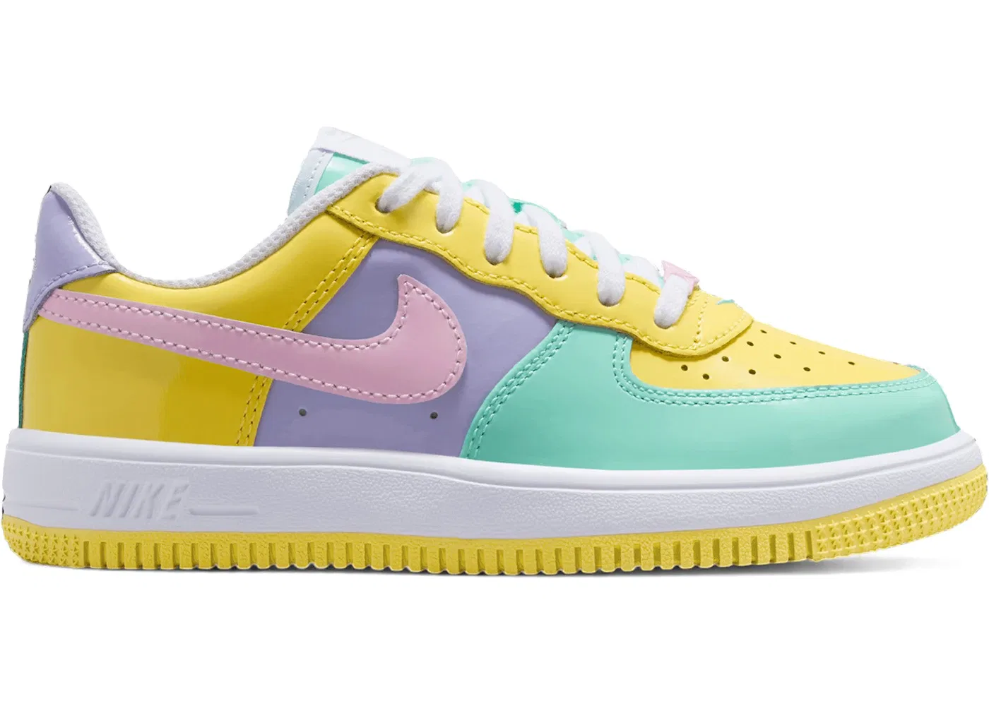 Детские кроссовки Lifestyle Nike Force 1 Low, Yellow Pulse/Pink Foam/Hydrangeas/Emerald Rise/White