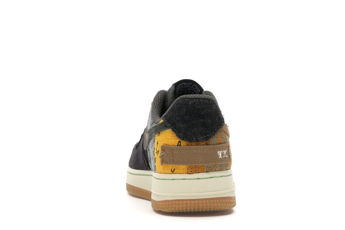 Детские кроссовки Lifestyle Nike Air Force 1 Low Travis Scott Cactus Jack (PS), Multi-Color/Muted Bronze-Fossil — фото 4