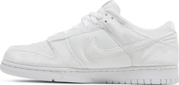 Кроссовки Nike Dover Street Market x Dunk Low 'White Velvet', белый — фото 4