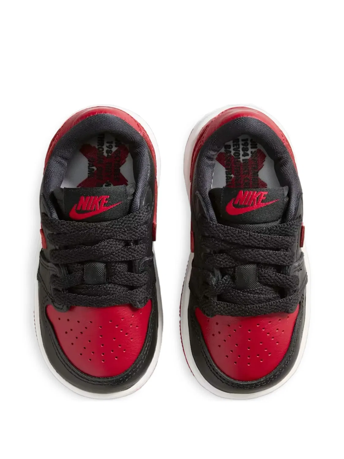 Кроссовки Air Jordan 1 Low OG Black/Varsity Red/Summit White Jordan Kids, черный — фото 2