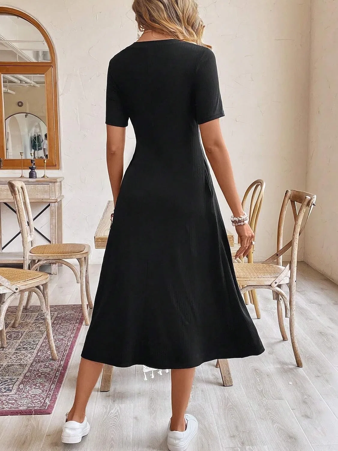 Женское повседневное платье миди A-силуэта с коротким рукавом, Black — фото 4