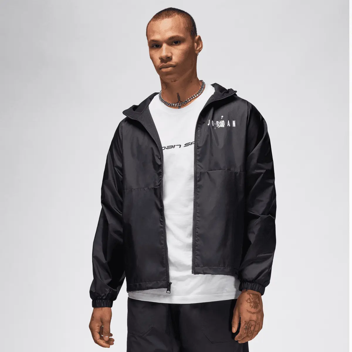 

Куртка Jordan Essential Woven Jacket, черный