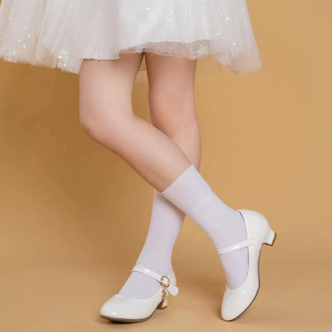 Детские туфли Мэри Джейн для девочек с принтом цветов Beselle, Generous Shimmer White — фото 2