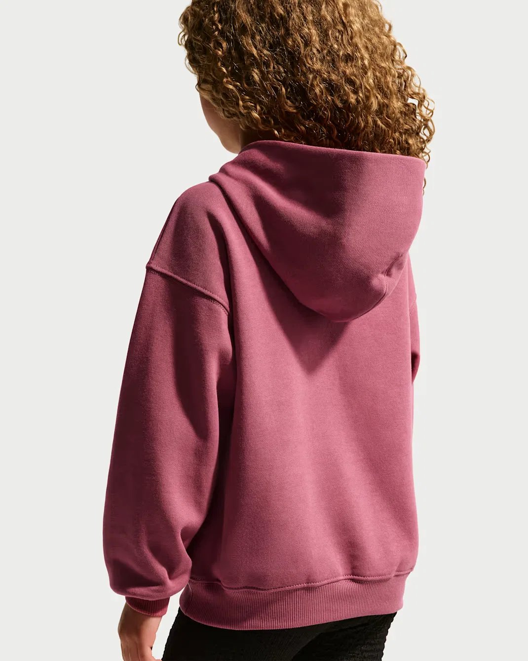 Детская флисовая толстовка с капюшоном от Studio Nike Sportswear, Pink Smoke — фото 2