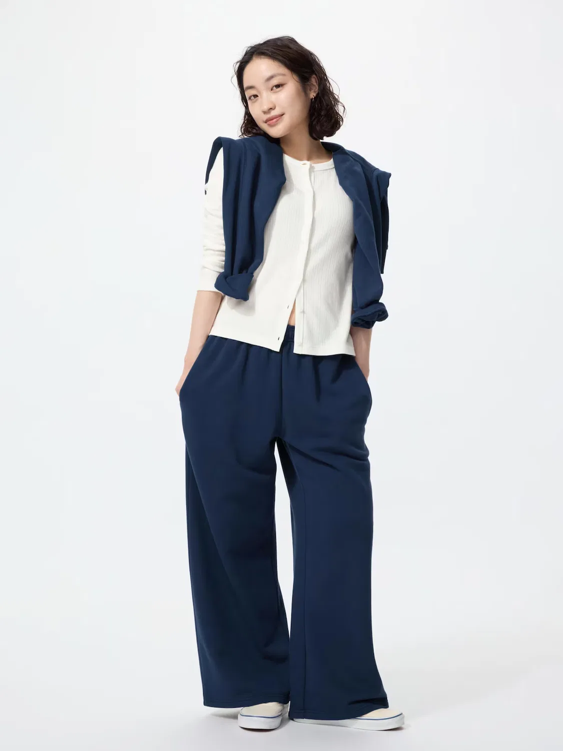 Штаны Uniqlo, спортивные, широкие штанины, темно-синий
