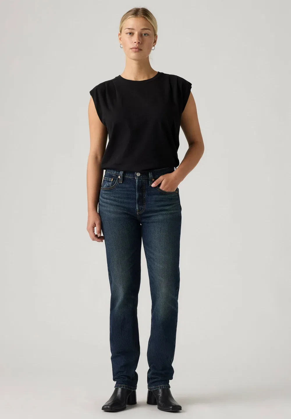 Женские джинсы 501 - джинсы прямого кроя Levi'S, Pretty Pleasing - Dark Indigo - Worn In - — фото 2