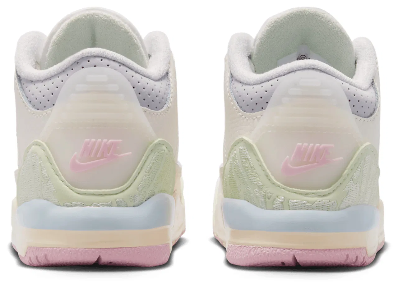 Кроссовки для мальчиков Retro 3 Jordan, белый/розовый/зеленый — фото 3