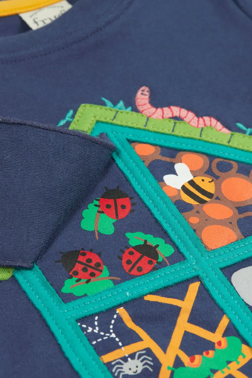 Детская футболка с аппликацией Interactive Frugi, Blue — фото 3