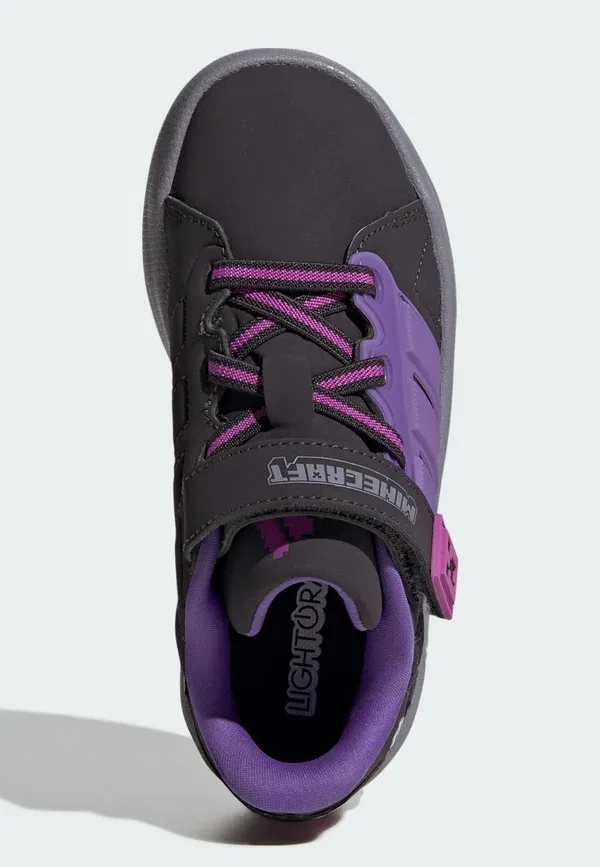 Детские кроссовки Adidas Minecraft Lightorama, унисекс Adidas Sportswear, черный/фиолетовый — фото 3