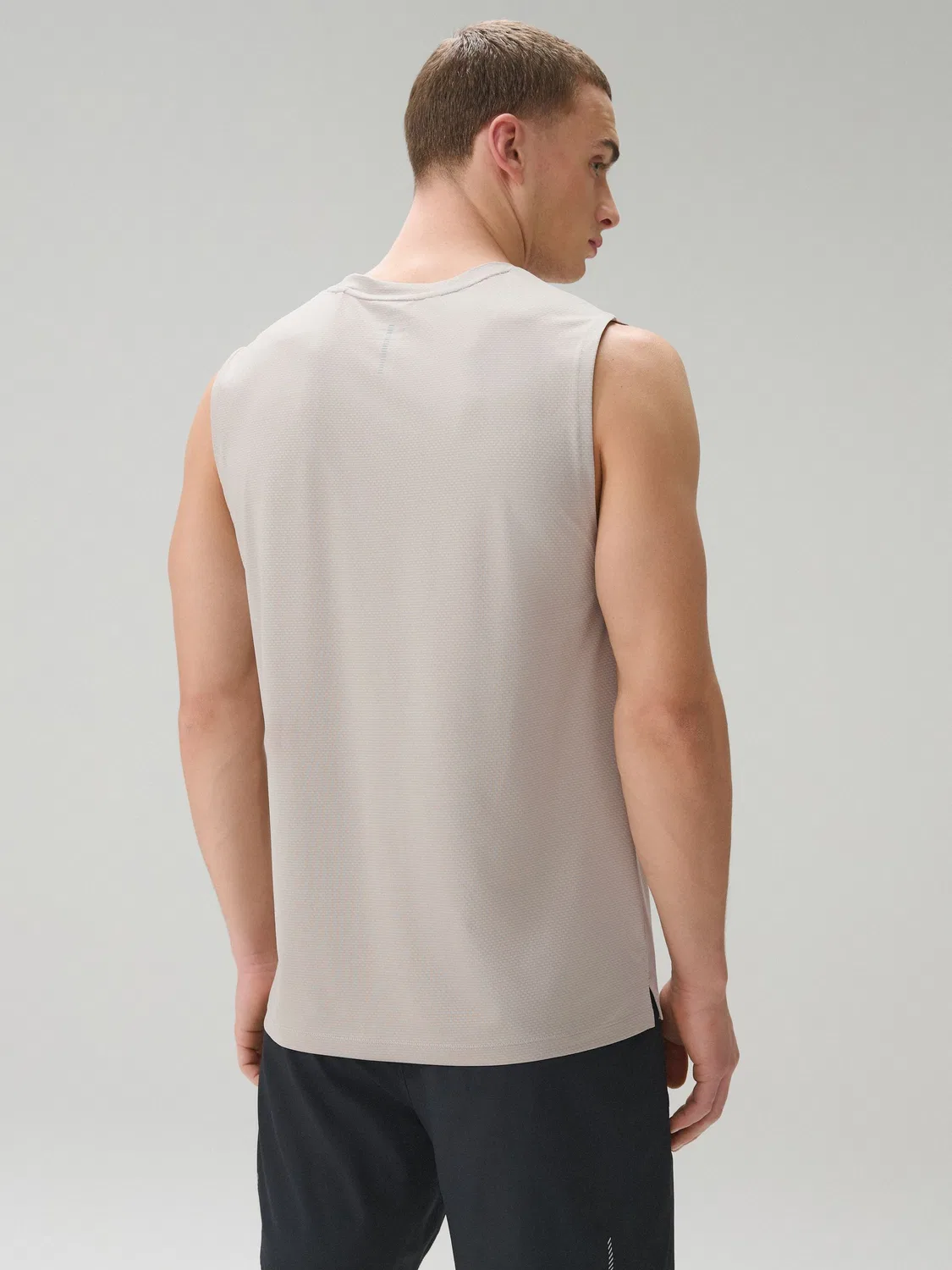 Футболка спортивная дышащая Performance Gym Training Top Next, нейтральный — фото 3