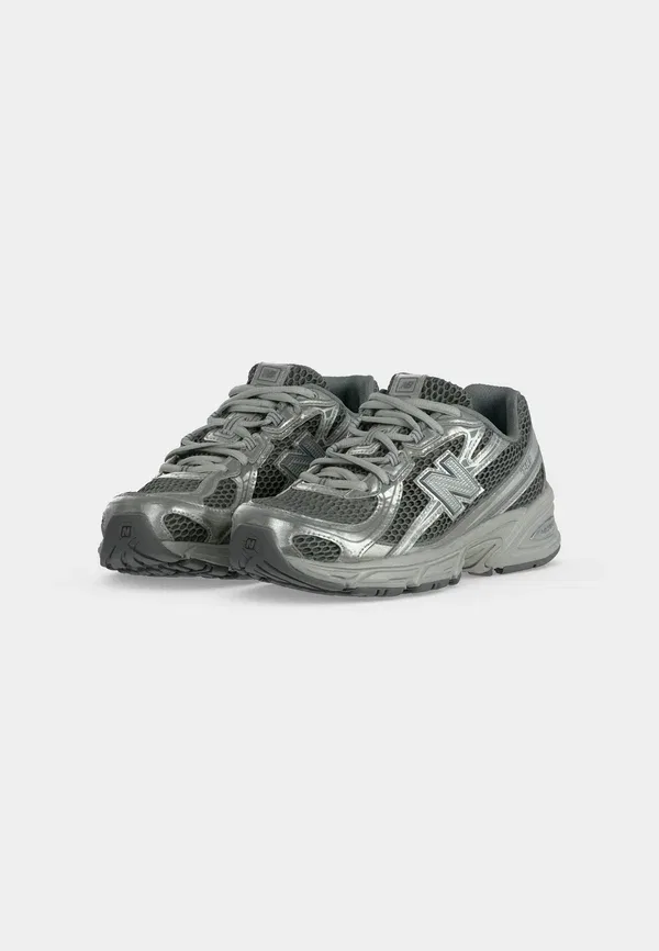 Кроссовки дышащие 740 New Balance Harbor Grey-coloured Metallic, серый — фото 3