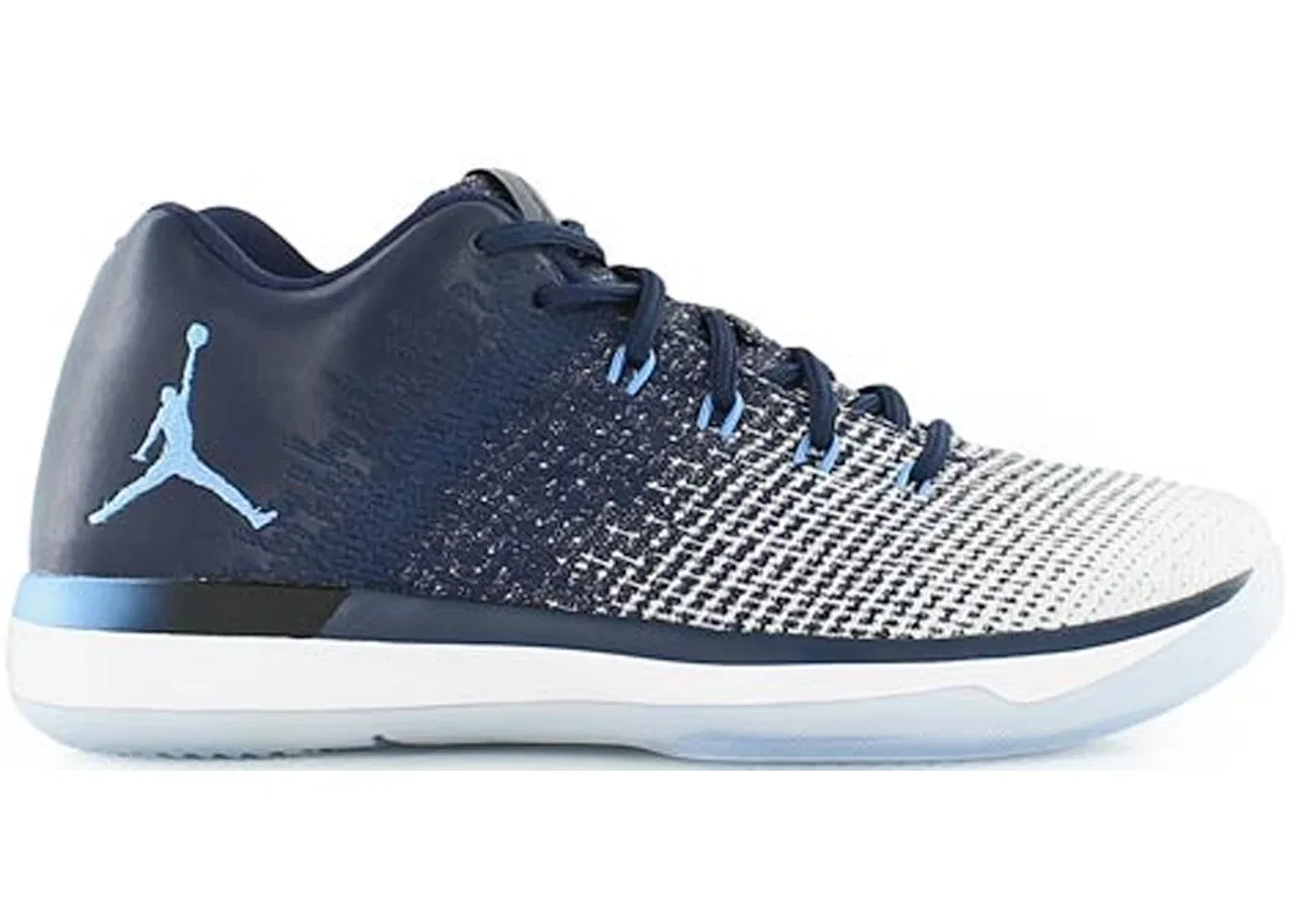 Детские кроссовки для мальчиков баскетбольные Jordan XXX1 Low Jordan, Midnight Navy/University Blue-White-Ice Blue