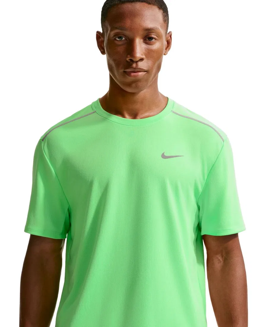 Беговая футболка Nike Miler Dri-FIT, Illusion Green/Reflective Silver — фото 3