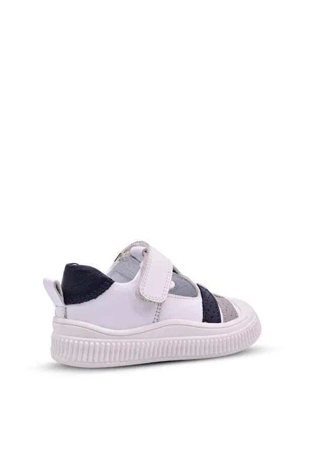 Детские повседневные туфли для мальчиков кожаные анатомические Havana baby boy genuine leather anatomical white color summer casual shoes Kids A More, White — фото 4
