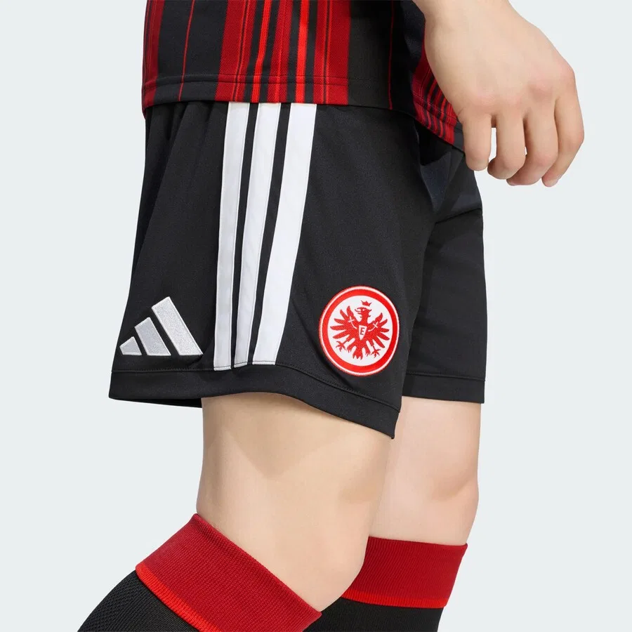 Спортивные брюки ADIDAS PERFORMANCE Regular Workout Pants 'Eintracht Frankfurt 26/27' черного цвета — фото 4