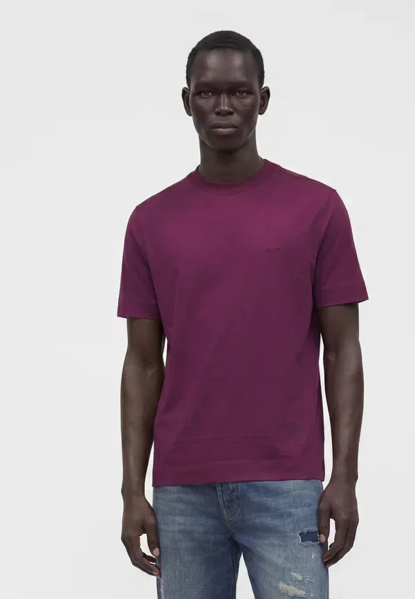 Футболка Emporio Armani, винный