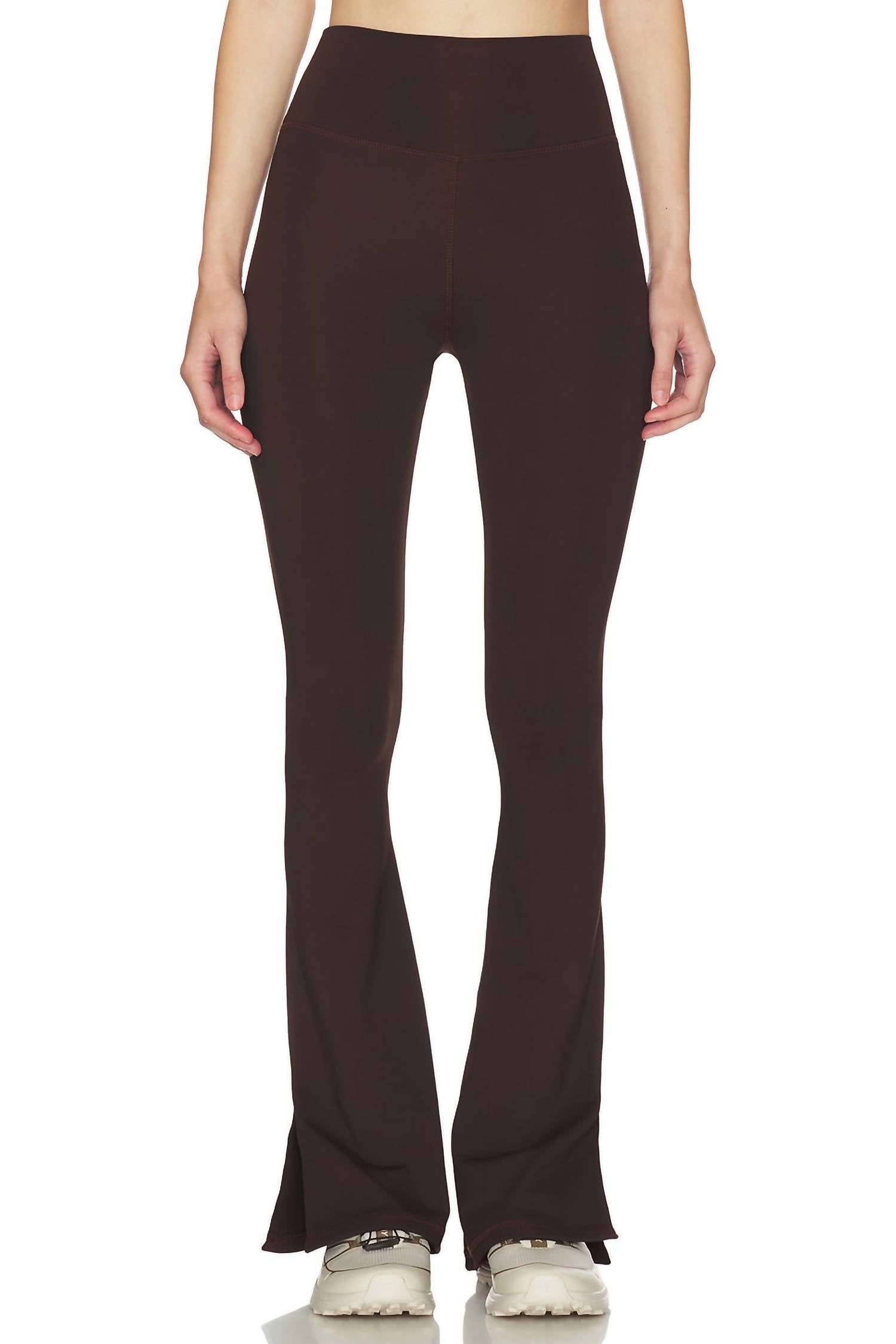 

Брюки Beau Pant в Коне Strut this, kona